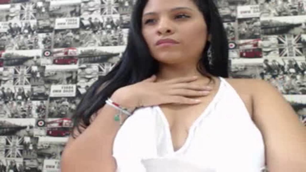 leazentt Sex Video [2017/07/18 - 21:00:27]