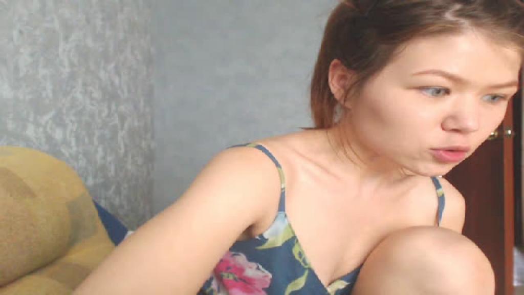kitty naked [2017/05/06 10:30:36]