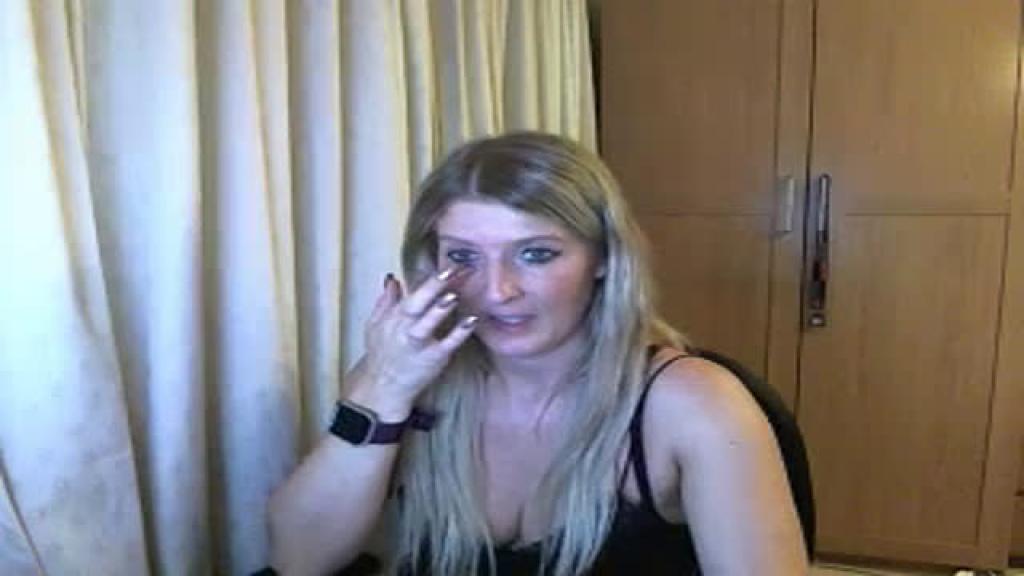 sexyblonde84 Gagging [2017/06/12 - 12:30:12]