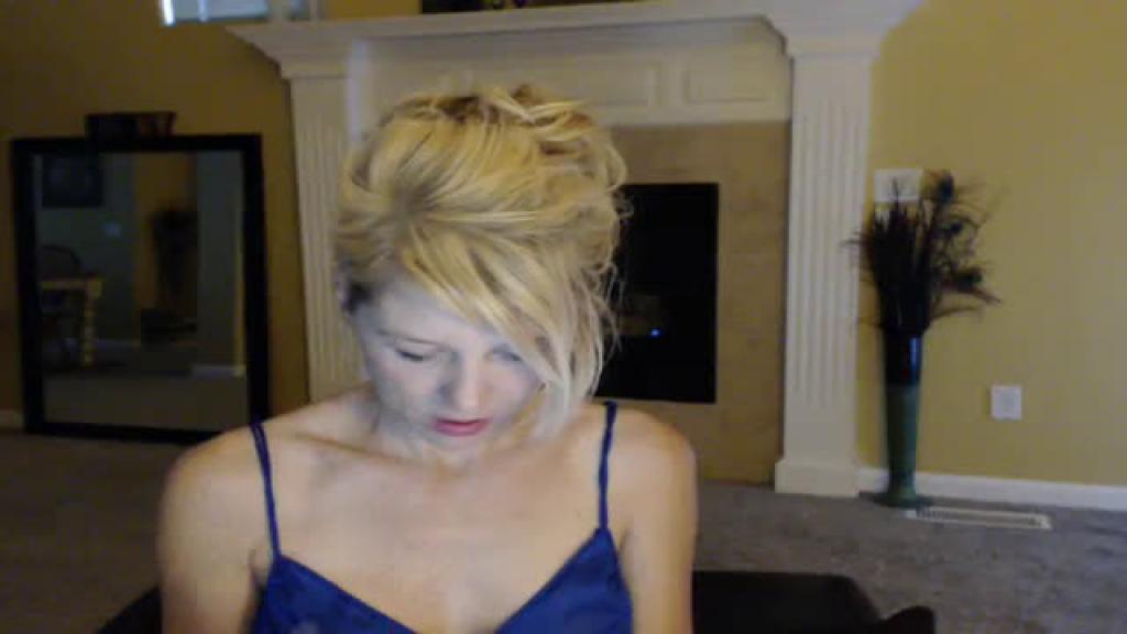 elainabentley Shower Video [2017/06/19 - 02:21:50]