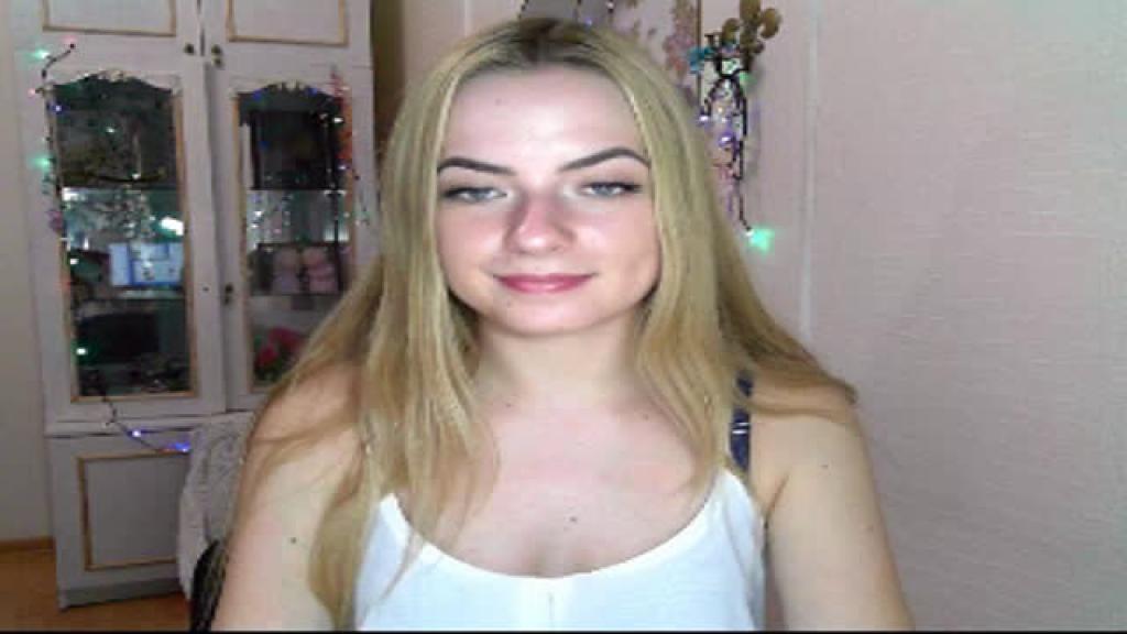 amalia_goldie recorded [2017/01/02 17:36:27]
