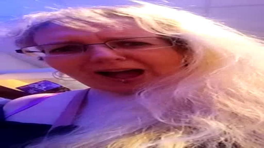 kleinemucki Porn Show [2017/06/09 - 14:31:22]