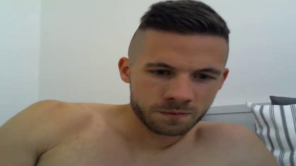 kennethwade HD Webcam [2017/06/18 - 14:51:34]