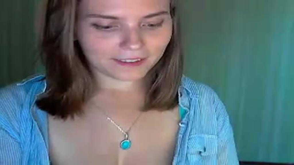 ylovem Sex Video [2017/07/06 - 17:00:54]