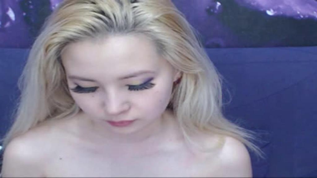 valery_east Pregnant [2017/05/19 - 00:50:42]