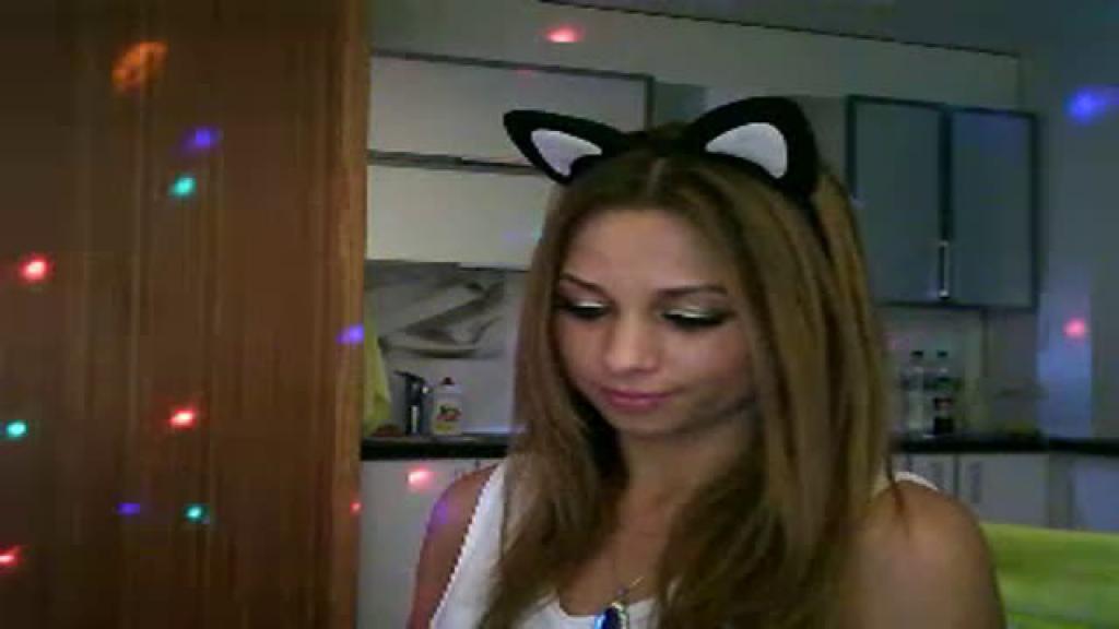 sexy_buffy Twerking Show [2017/05/27 - 00:00:13]