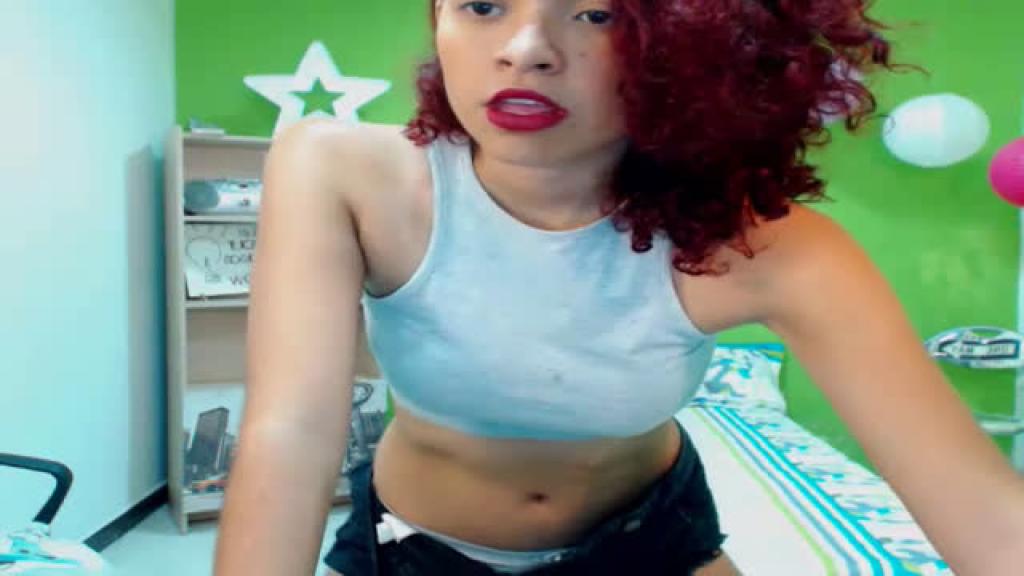 isaharper Boobs Movie [2017/07/01 - 14:56:09]