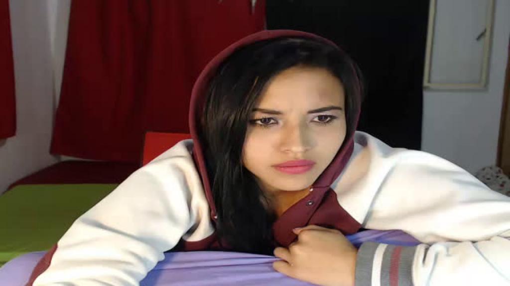 zaira_nara96