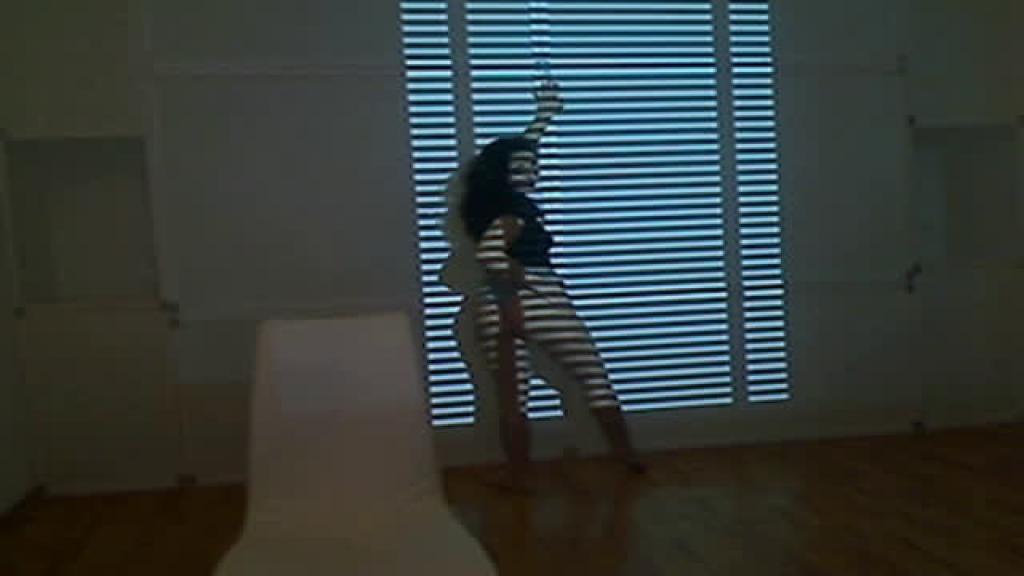 amelianaked nude [2017/03/12 09:00:53]