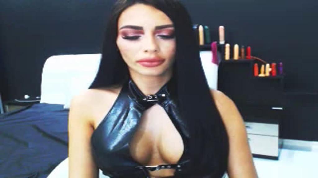 yourgoddess01 Gagging Video [2017/06/02 - 22:48:15]