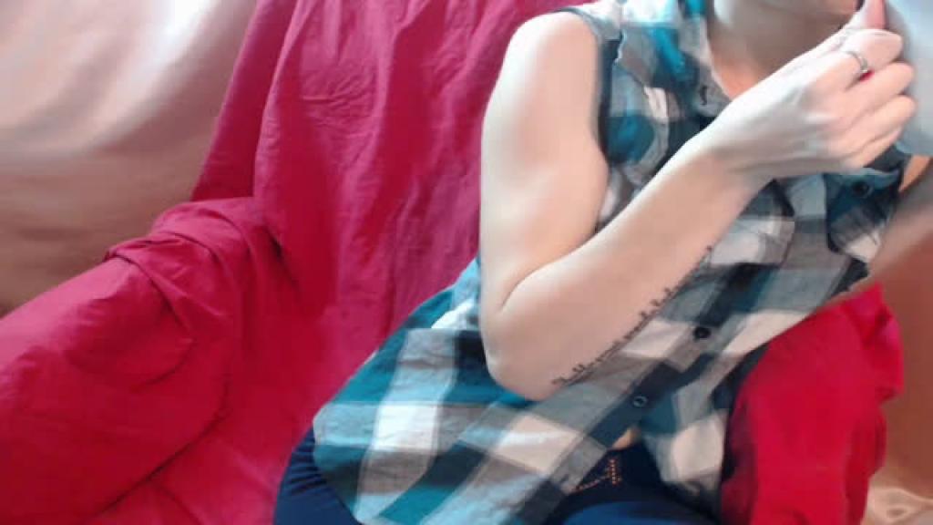 bnesty228 nude [2016/12/09 15:37:23]