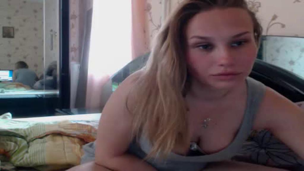 big_boobi Naked Webcam [2017/05/20 - 09:00:27]