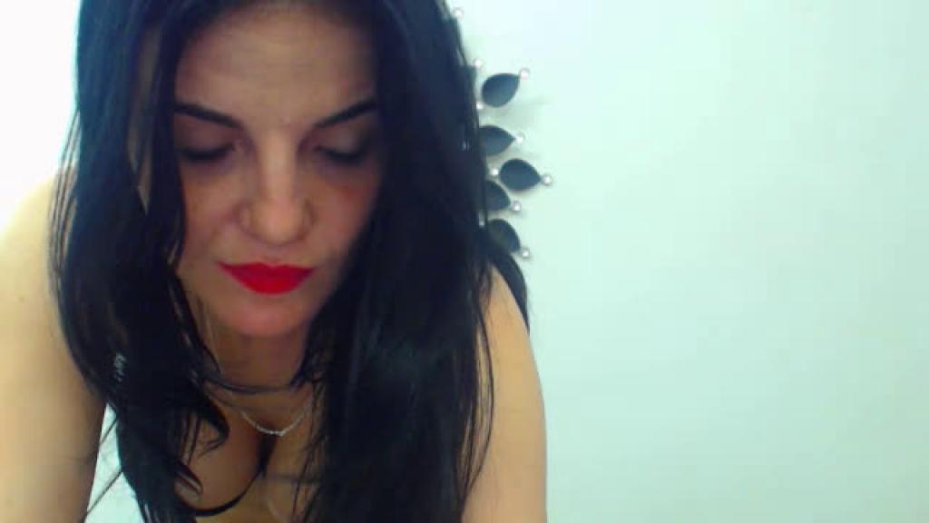 spicykarina MyFeeCams Video [2017/04/29 - 22:55:35]