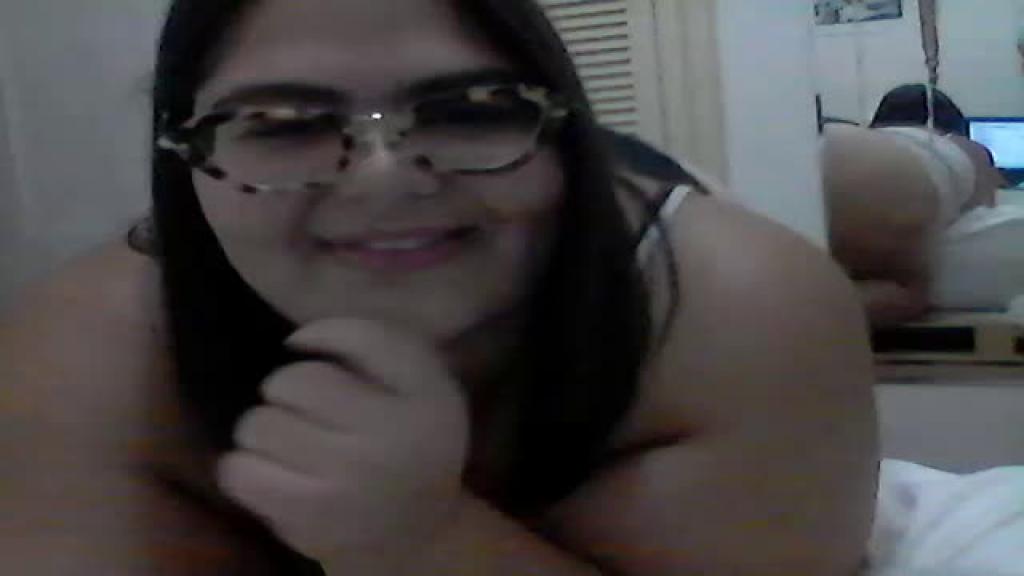 peaches_bbw