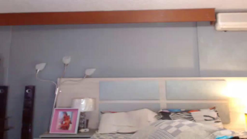 gaticahotts Handjob Video [2017/05/15 - 04:15:30]