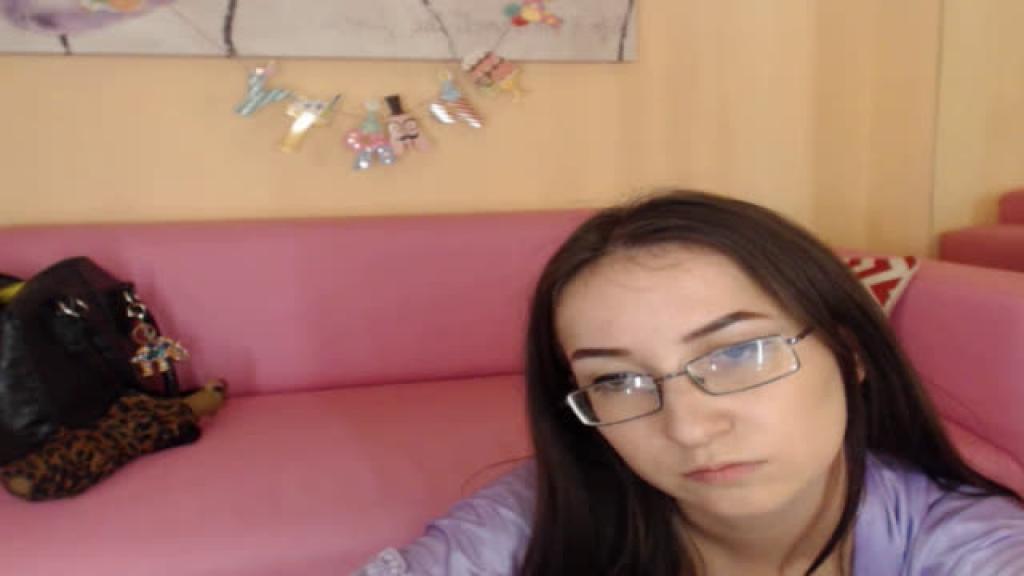 fuckin_love webcam [2017/05/05 06:31:06]