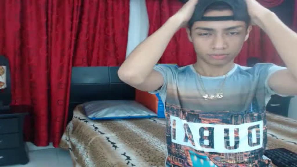 xsantiixes Feet Video [2017/05/02 - 20:45:26]