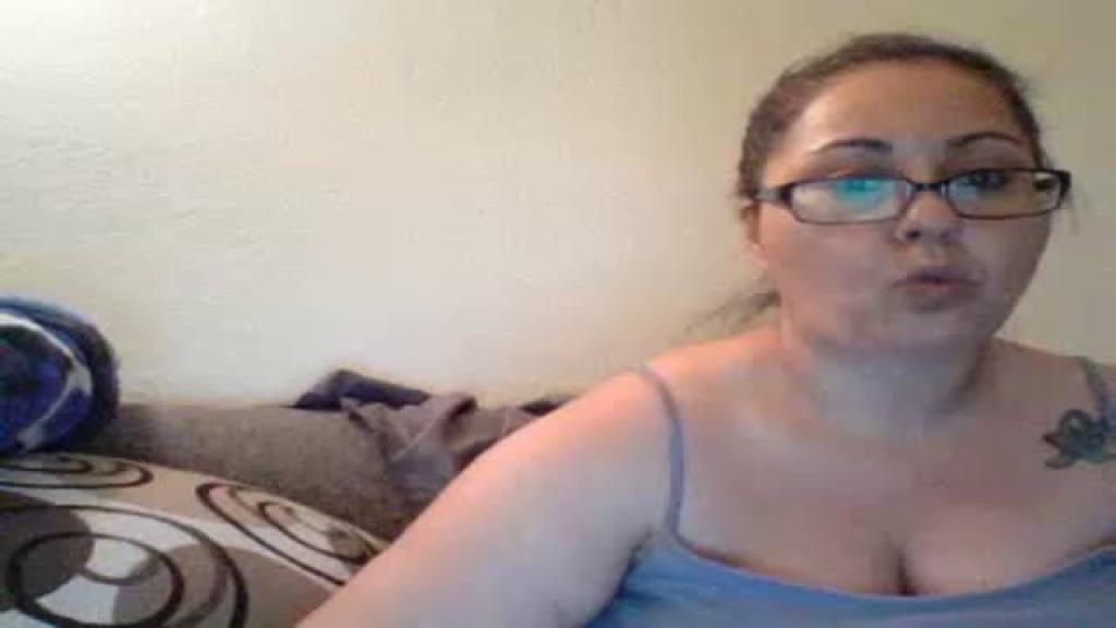 shortnswt Naked Video [2017/07/08 - 04:45:49]