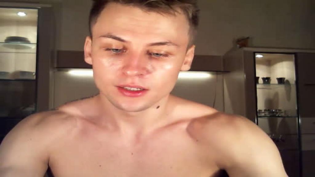 sandro_muscle HandJob Movie [2017/06/23 - 18:00:32]