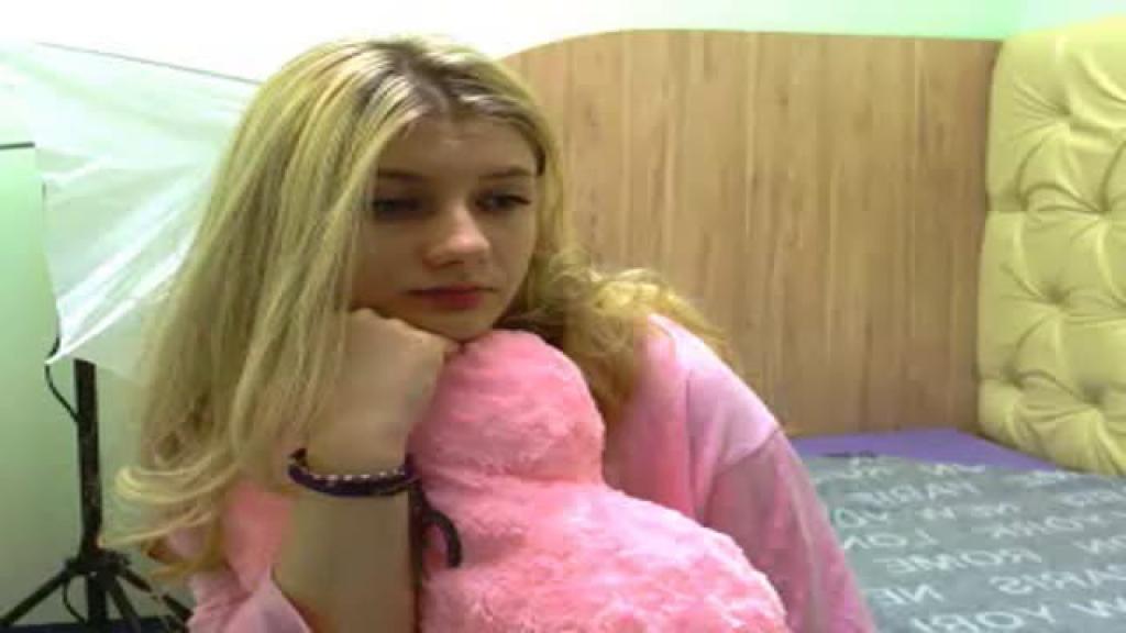 lindafox4u show [2016/12/05 03:00:43]