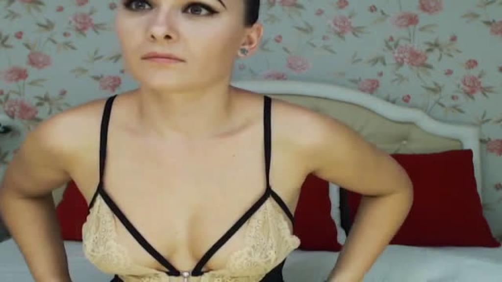 ellisabethc nude [2016/11/07 13:16:40]