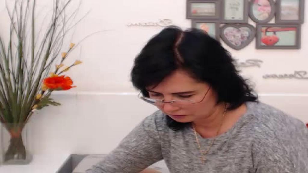 maia_janee video [2016/11/19 06:30:52]