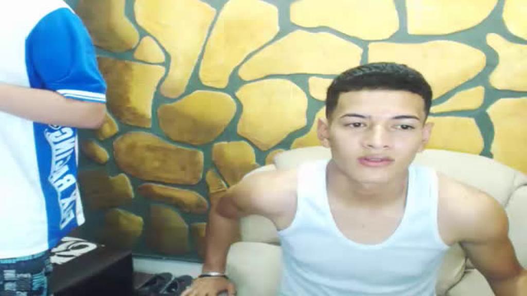 duosexy98 Boy [2017/06/13 - 00:41:24]