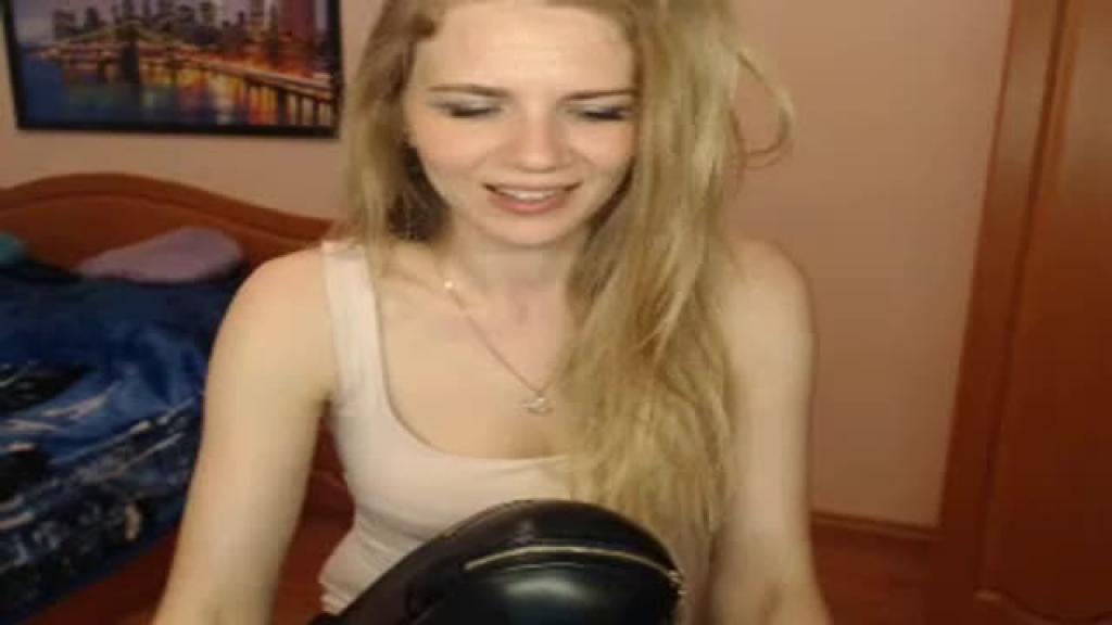 veronicadeft Blowjob Webcam [2017/05/03 - 09:25:43]