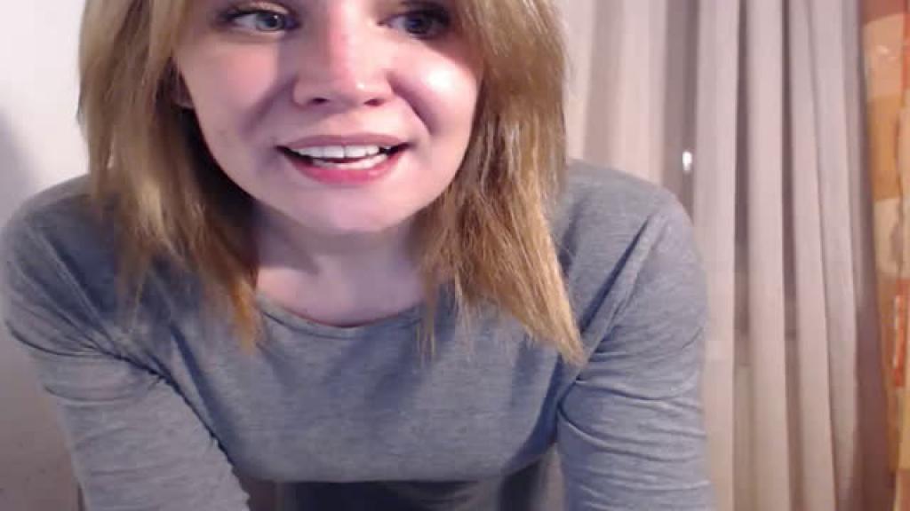 yourdesireee XXX Show [2017/05/19 - 19:30:32]