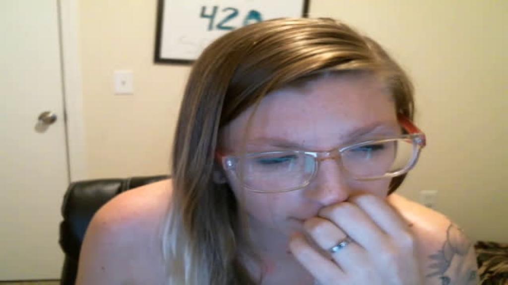 stonergirlxo Dildo Show [2017/05/21 - 05:05:19]