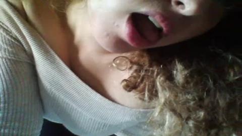 pussy_lucy webcam [2016/10/18 13:50:44]