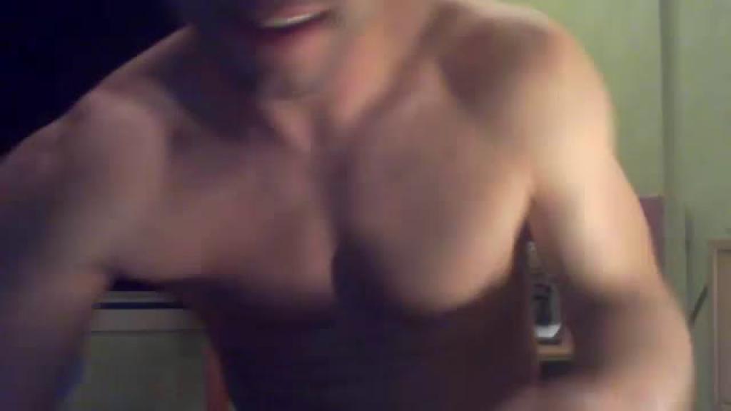 bogosse78333 Strap Video [2017/06/14 - 21:10:31]