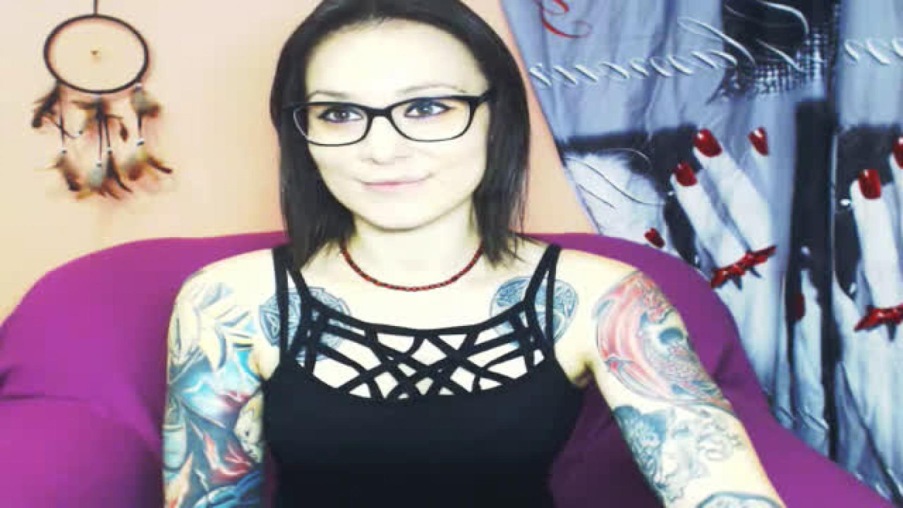 vickilive porno [2016/10/27 07:38:07]