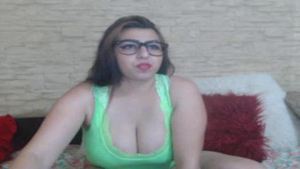 soniamom ManyVids Webcam [2017/06/20 - 07:33:03]