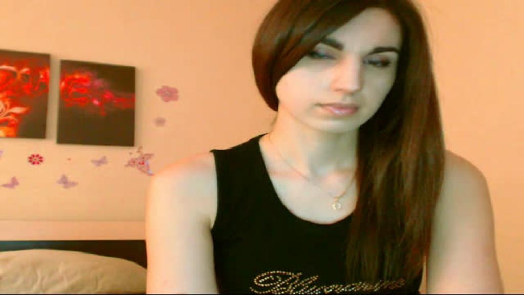 cutieolga Topless Webcam [2017/05/22 - 01:30:15]