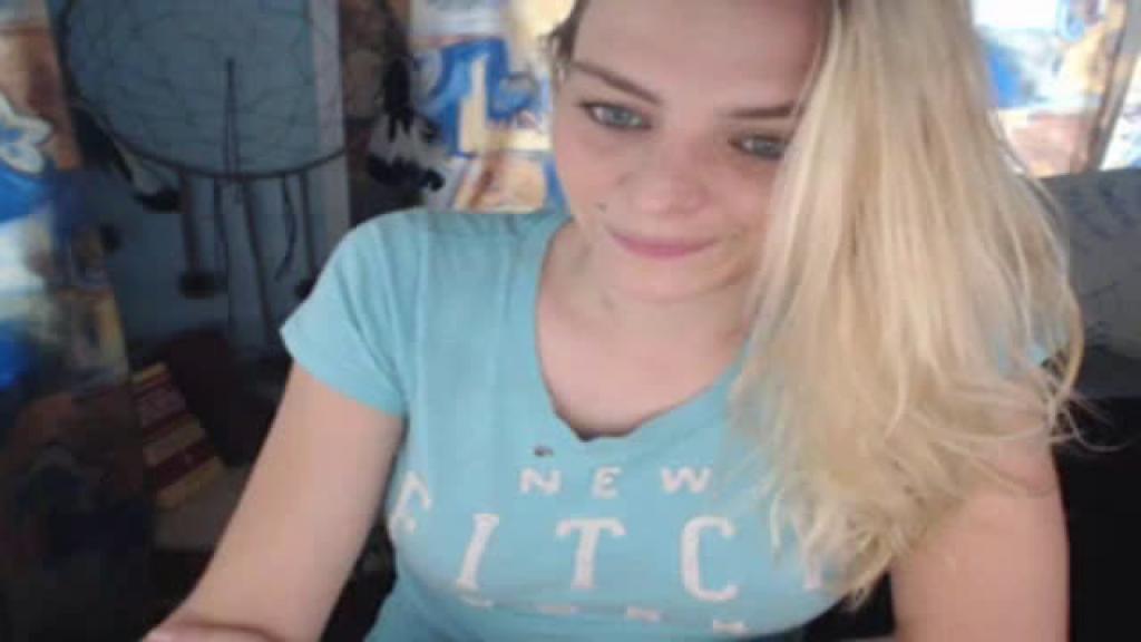 sexysheena Doggy [2017/07/11 - 12:36:27]