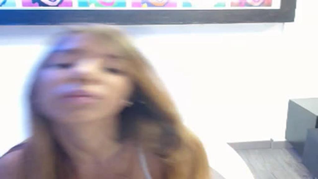 kelsyskey recorded [2016/10/18 23:49:11]