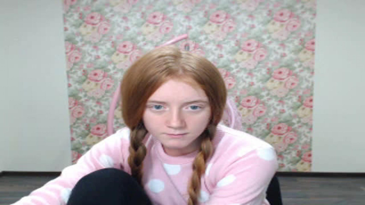 katiewiliams Strap Movie [2017/11/12 16:15:37]