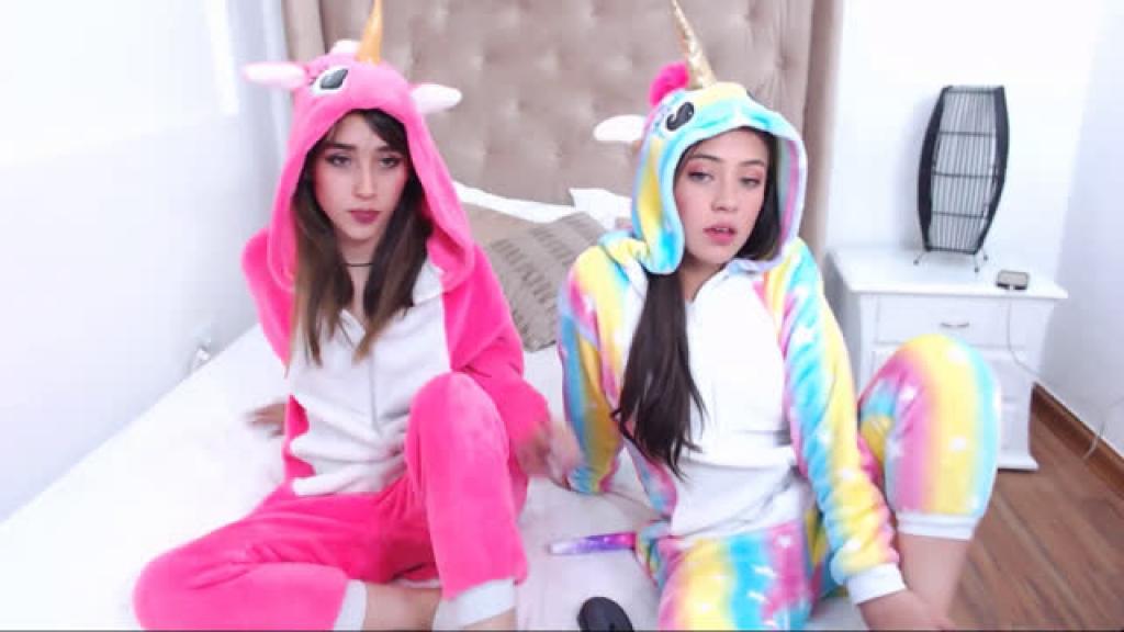 ariana_mariana [2019/08/03 03:21:16]