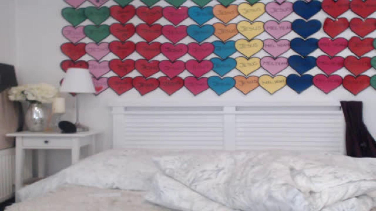 ohmymel_bday Public Webcam [2017/11/13 22:21:54]