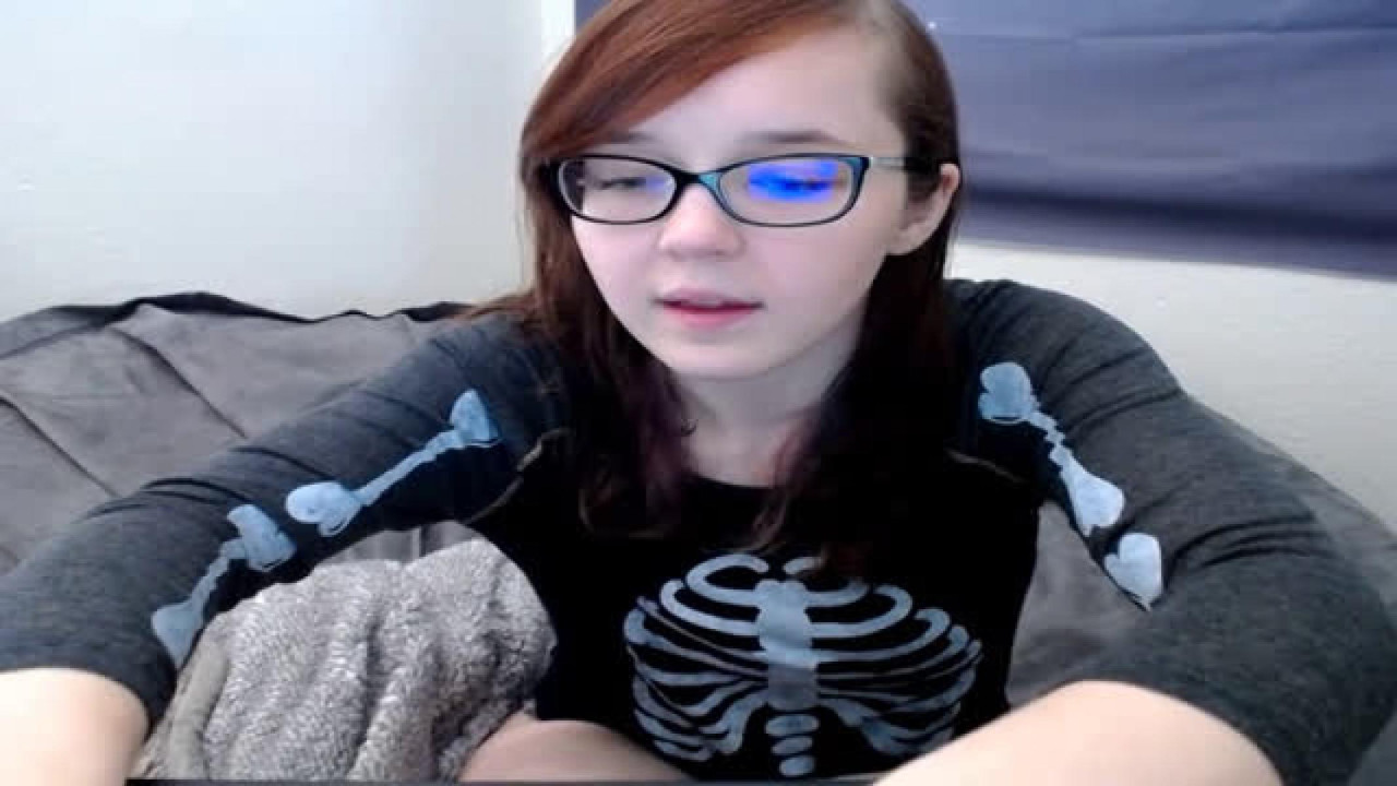 mira_xo Booty Webcam [2017/10/05 19:31:05]