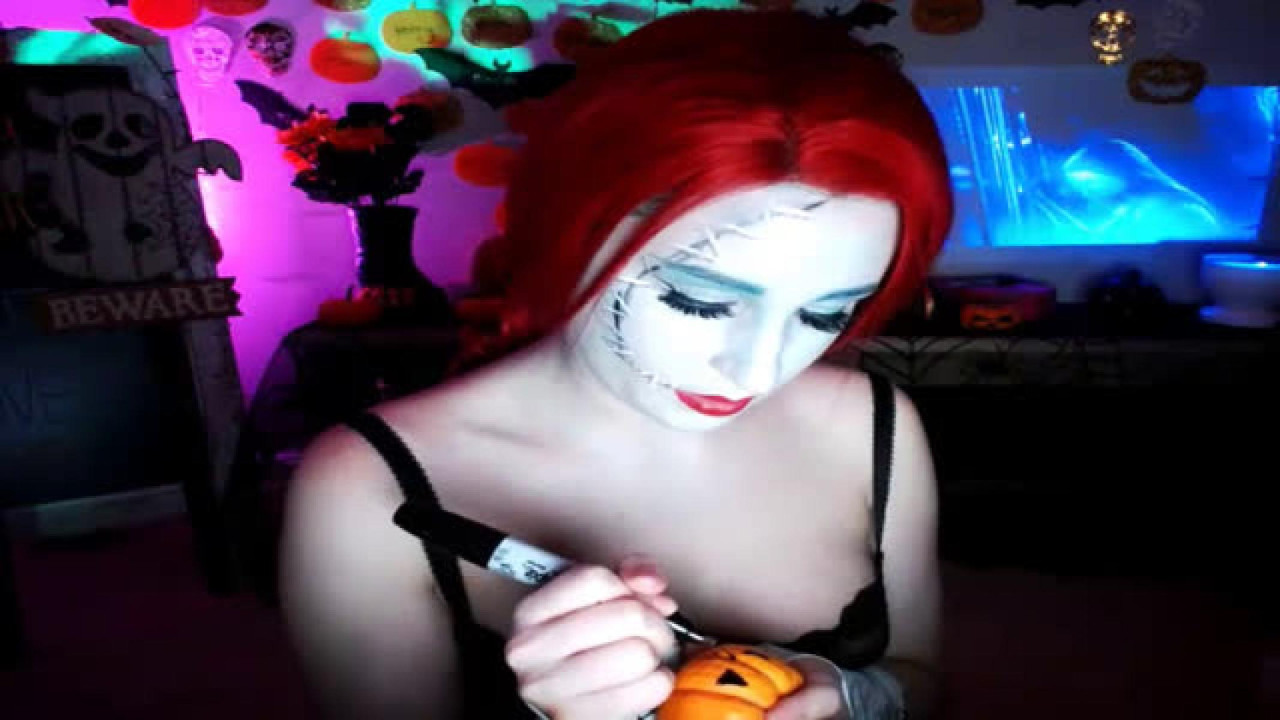 hellocourtney Strap Video [2017/10/19 08:11:16]