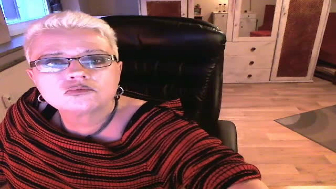 oldblonde Porn Webcam [2018/03/18 05:30:53]