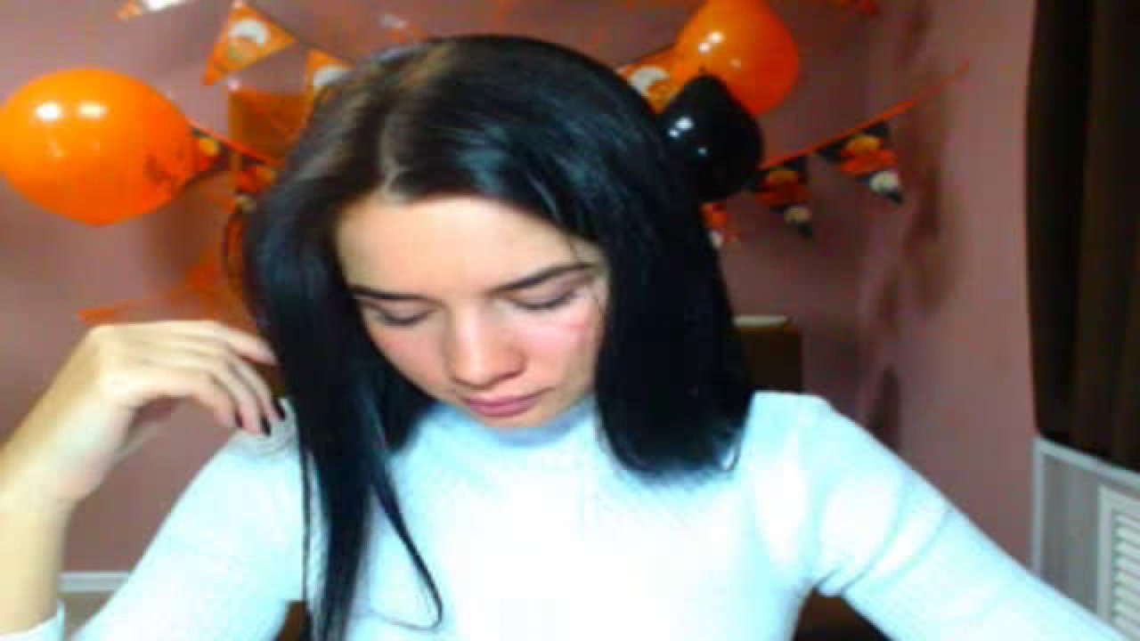 miabelucchi Free Webcam [2017/10/29 12:46:26]