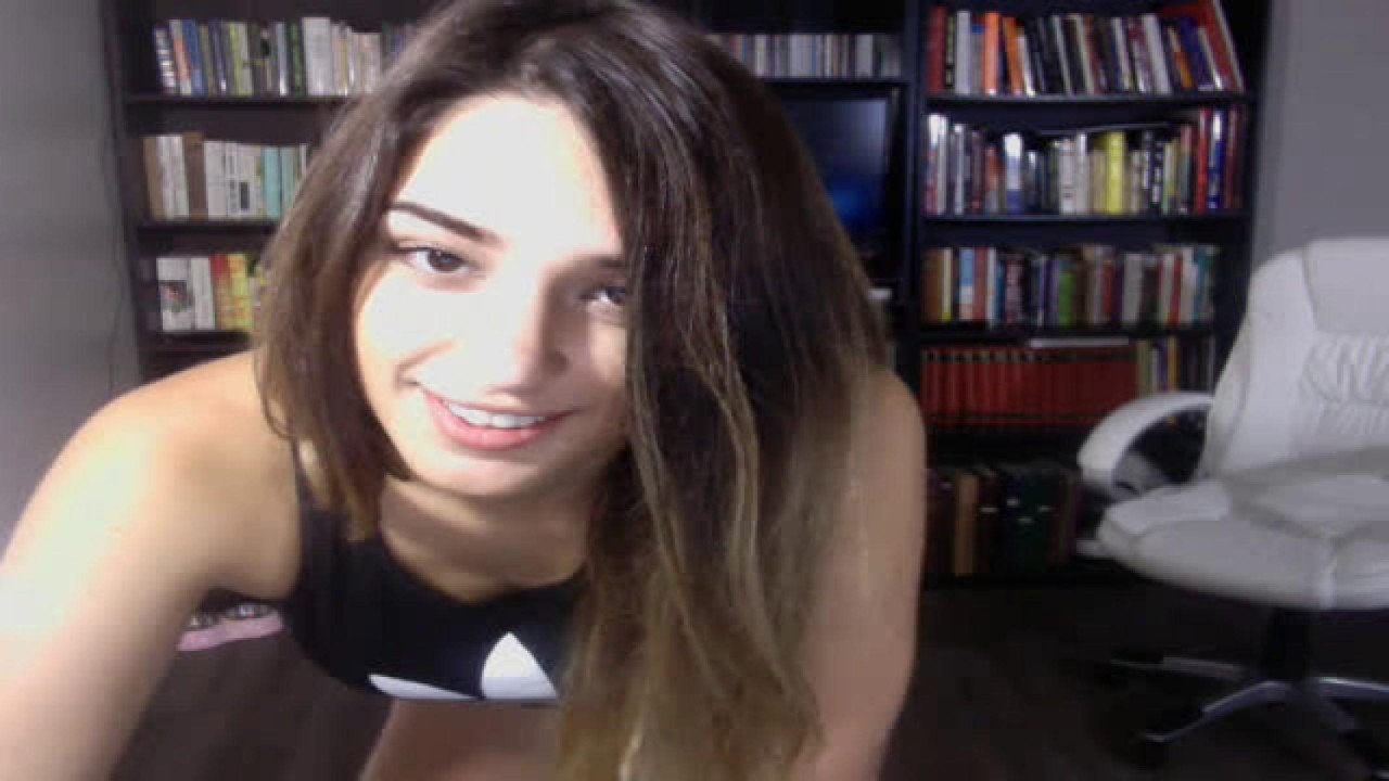 zerglush Naked [2017/08/21 22:05:27]