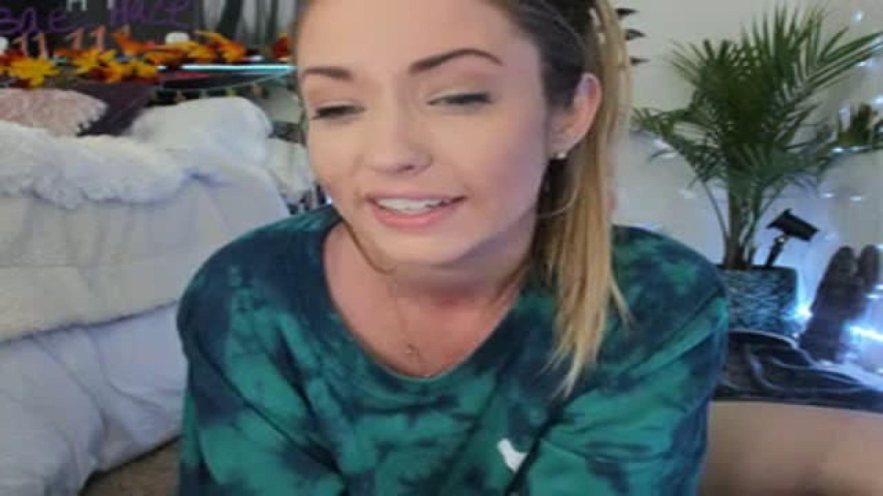 nikki_haze [2017/10/22 04:31:32]