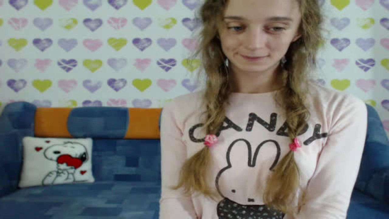 shyschoolg1rl Public Show [2017/11/06 23:16:50]