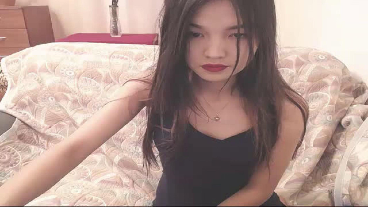 horny_girl99 Rare Webcam [2017/11/30 05:26:17]