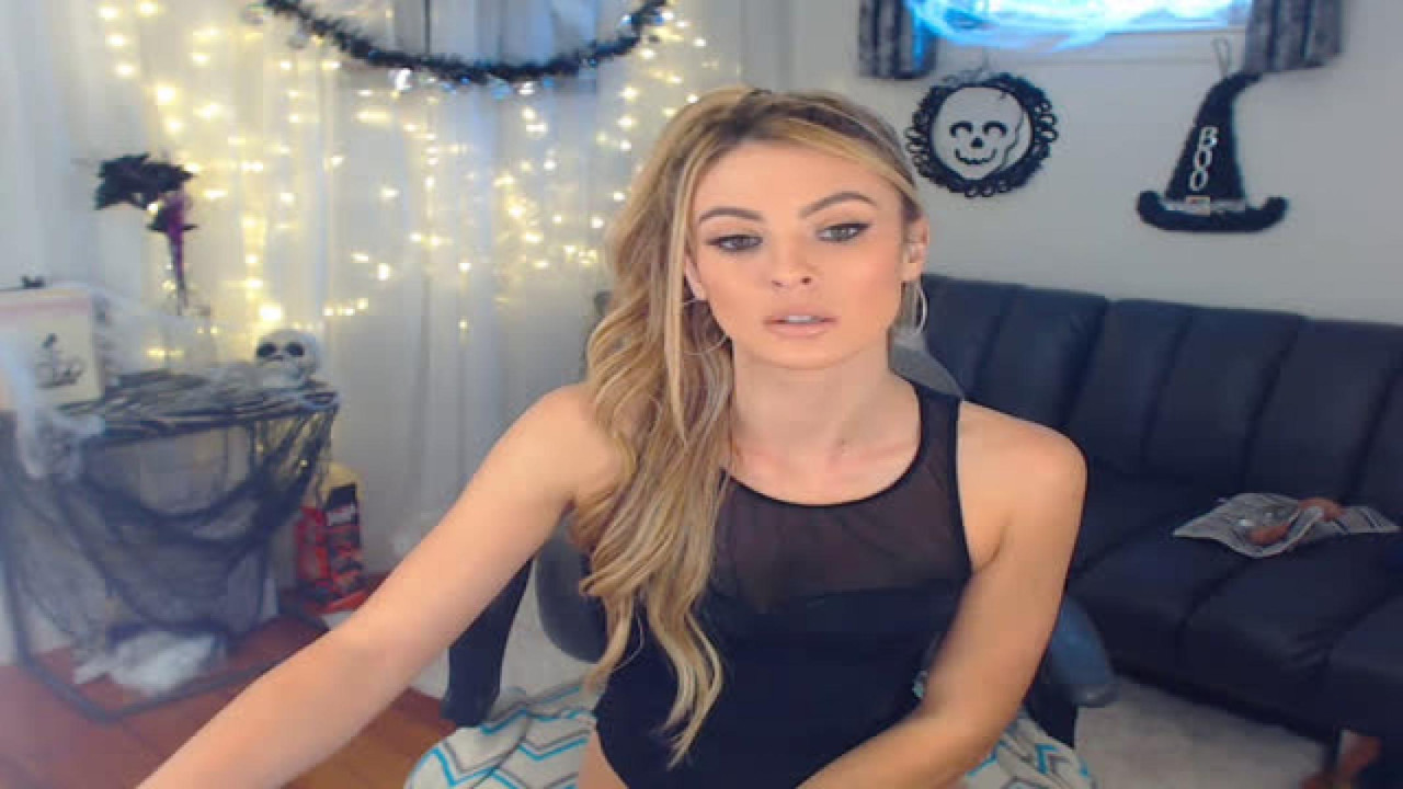babyjayda Sucking Show [2017/10/18 19:07:44]