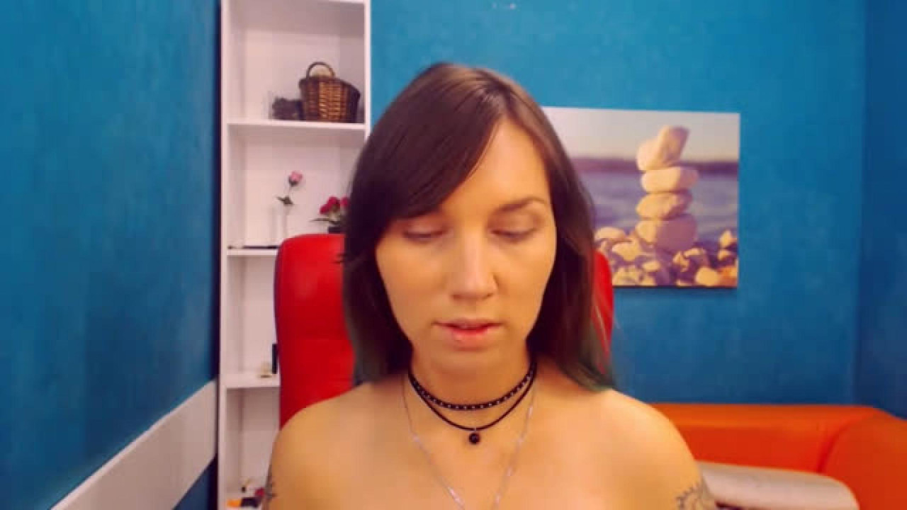 apunkchick HandJob Movie [2017/11/11 07:25:28]